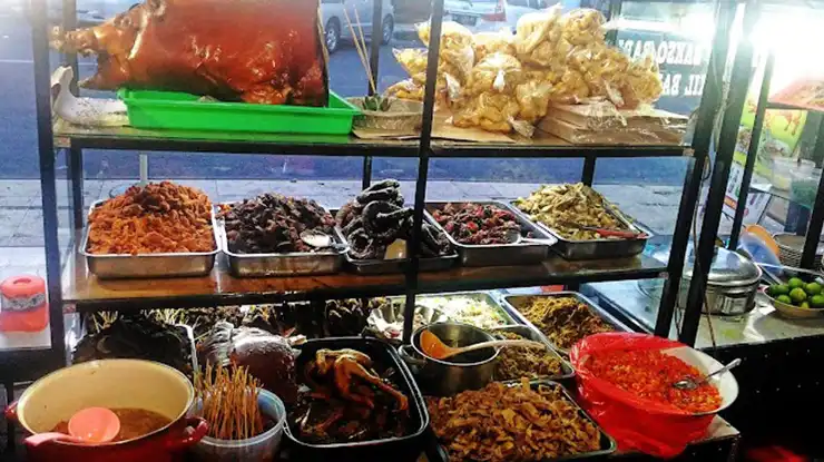 Harga Menu Warung Babi Guling Bu Made Sekar