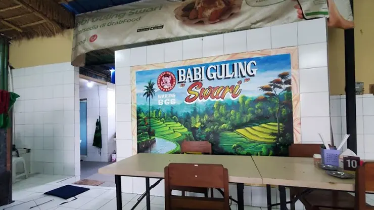 Lokasi dan Jam Buka Babi Guling Swari