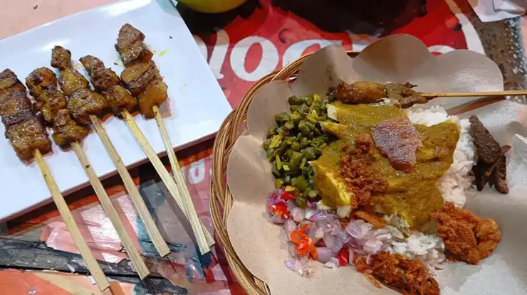 Menu Favorit Babi Guling Bu Gede Serpong