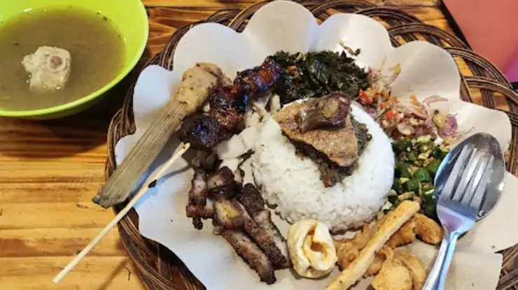 Menu Favorit di Warung Bigul Nyoman Nuel