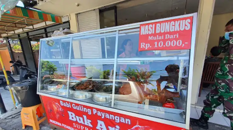 Pengenalan Warung Babi Guling Buk Ari