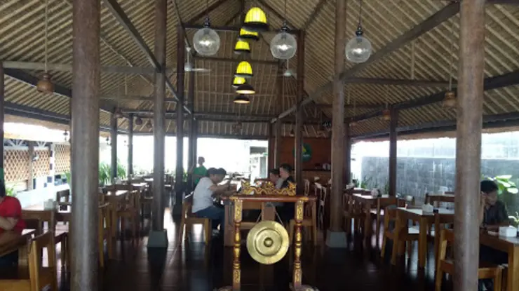 Restoran Bu Wayan