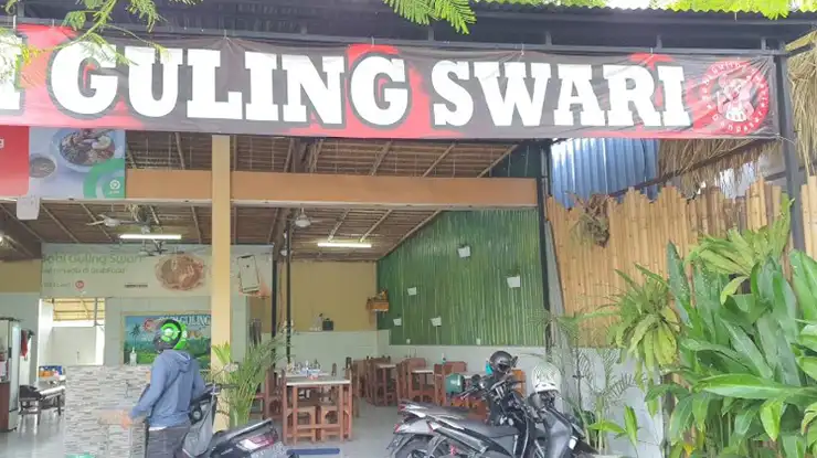 Sejarah Warung Babi Guling Swari