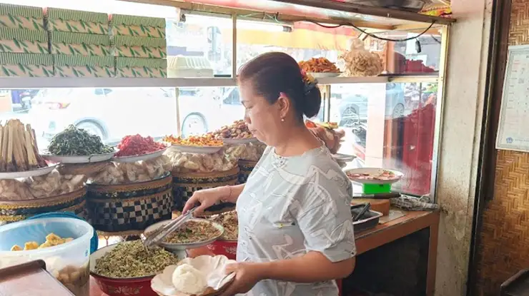 Ulasan Warung Babi Guling Sari Nadi