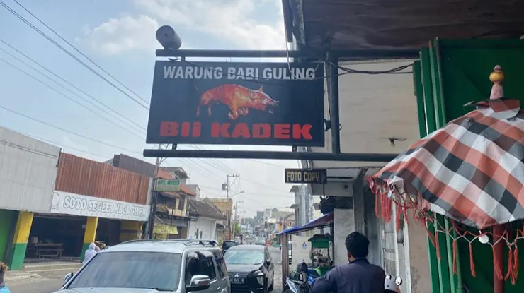 Warung Babi Guling Bli Kadek