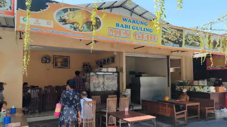 Warung Babi Guling Men Gede Kuta