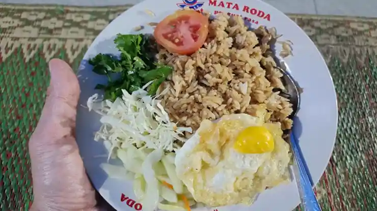 Cara Pesan Nasi Goreng Babi Papilon