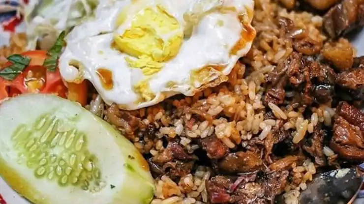 Daftar Menu Nasi Goreng Babi Papilon