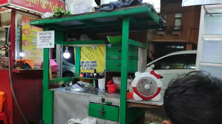 Jam Buka Bakmi AHAU 38