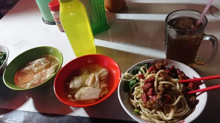 Menu Utama di Bakmi B2 Hoya